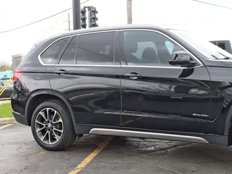 More photos of 2017 BMW X5 xDrive35i Sport Utility 4D at Exclusive Autohaus - Roselle, IL