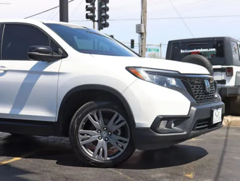 More photos of 2021 Honda Passport EX-L Sport Utility 4D at Exclusive Autohaus - Roselle, IL