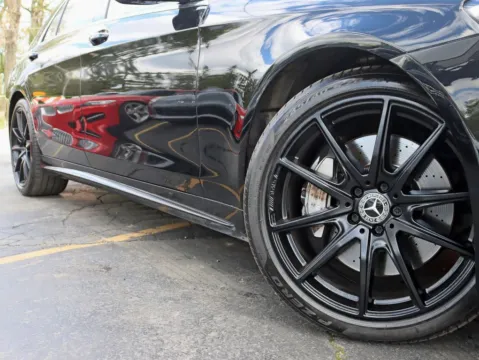 More photos of 2019 Mercedes-Benz S-Class S 560 Sedan 4D at Exclusive Autohaus - Roselle, IL