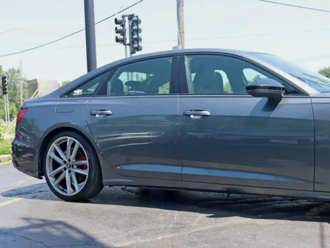 More photos of 2020 Audi S6 Prestige Sedan 4D at Exclusive Autohaus - Roselle, IL