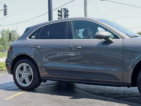 More photos of 2015 Porsche Macan S Sport Utility 4D at Exclusive Autohaus - Roselle, IL