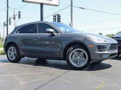 Photos of 2015 Porsche Macan S Sport Utility 4D for sale in Roselle, IL at Exclusive Autohaus - Roselle