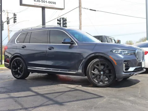 Another view of 2019 BMW X7 xDrive40i Sport Utility 4D for sale in Roselle, IL at Exclusive Autohaus - Roselle