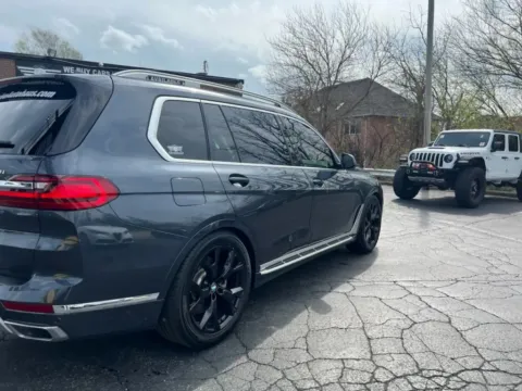 Another view of 2019 BMW X7 xDrive40i Sport Utility 4D for sale in Roselle, IL at Exclusive Autohaus - Roselle