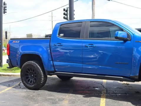 More photos of 2019 Chevrolet Colorado Crew Cab Z71 Pickup 4D 5 ft at Exclusive Autohaus - Roselle, IL