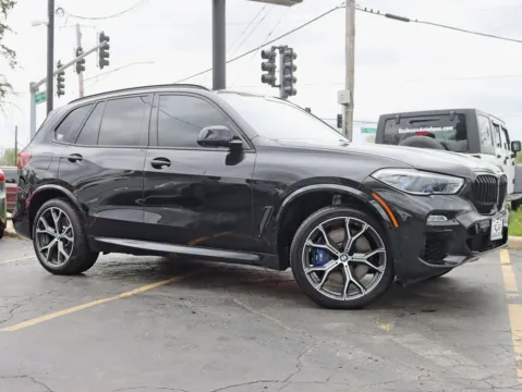 Photos of 2020 BMW X5 M50i Sport Utility 4D for sale in Roselle, IL at Exclusive Autohaus - Roselle