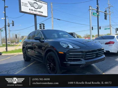 Black 2020 Porsche Cayenne Sport Utility 4D for sale in Roselle, IL