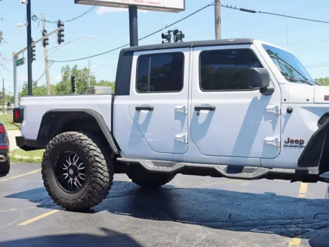 More photos of 2020 Jeep Gladiator Mojave Pickup 4D 5 ft at Exclusive Autohaus - Roselle, IL