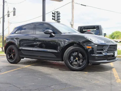 Photos of 2021 Porsche Macan Sport Utility 4D for sale in Roselle, IL at Exclusive Autohaus - Roselle