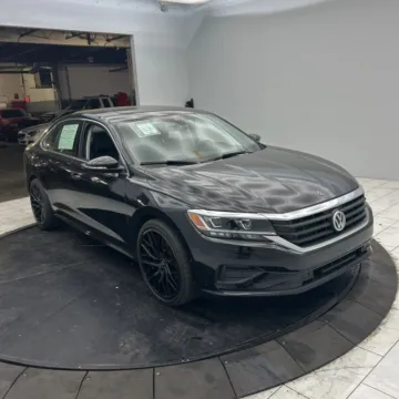 More photos of 2020 Volkswagen Passat SEL Sedan 4D at Exclusive Autohaus - Roselle, IL