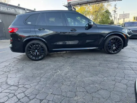 More photos of 2020 BMW X5 M50i Sport Utility 4D at Exclusive Autohaus - Roselle, IL