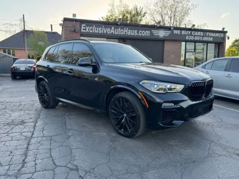 Another view of 2020 BMW X5 M50i Sport Utility 4D for sale in Roselle, IL at Exclusive Autohaus - Roselle