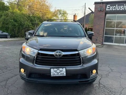 More photos of 2014 Toyota Highlander Limited Platinum Sport Utility 4D at Exclusive Autohaus - Roselle, IL