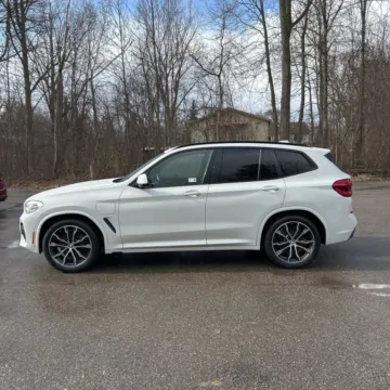 Photos of 2021 BMW X3 xDrive30e Sport Utility 4D for sale in Roselle, IL at Exclusive Autohaus - Roselle