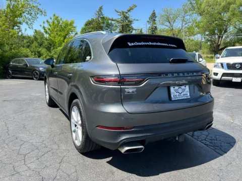 More photos of 2019 Porsche Cayenne Sport Utility 4D at Exclusive Autohaus - Roselle, IL