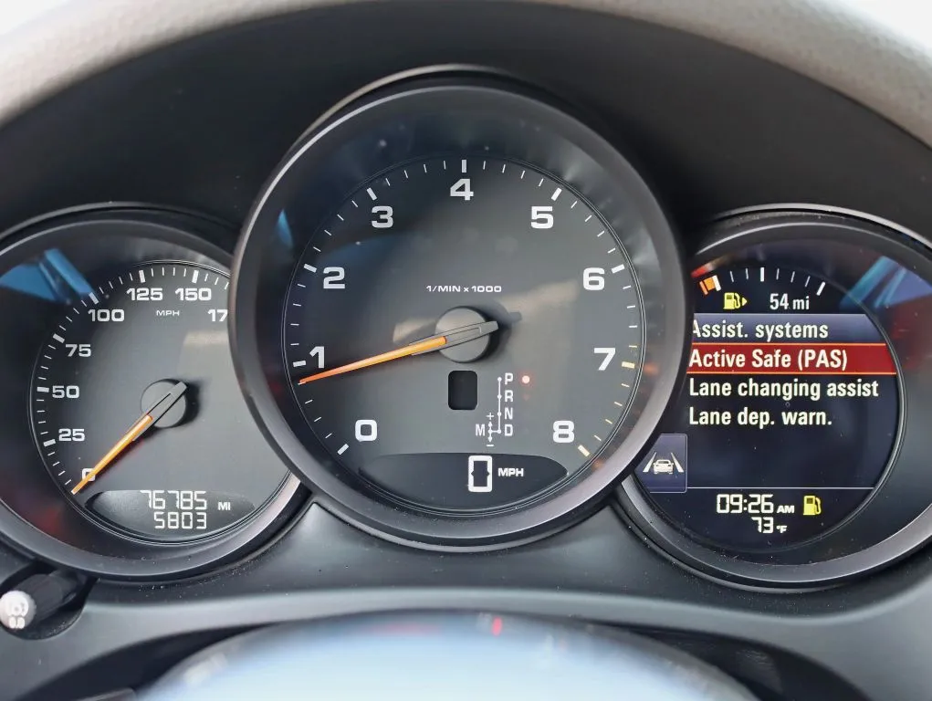 2018 Porsche Macan Sport Edition - Photo 19