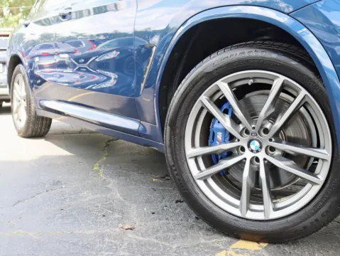 More photos of 2019 BMW X4 M40i Sport Utility 4D at Exclusive Autohaus - Roselle, IL