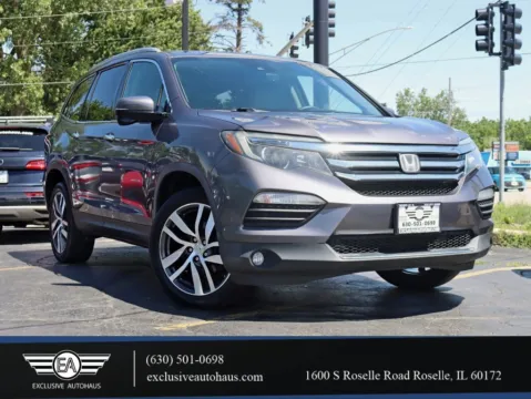 Unknown 2017 Honda Pilot Touring Sport Utility 4D for sale in Roselle, IL