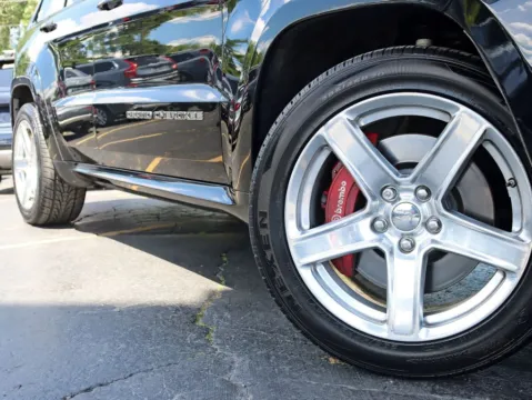 More photos of 2017 Jeep Grand Cherokee SRT Sport Utility 4D at Exclusive Autohaus - Roselle, IL