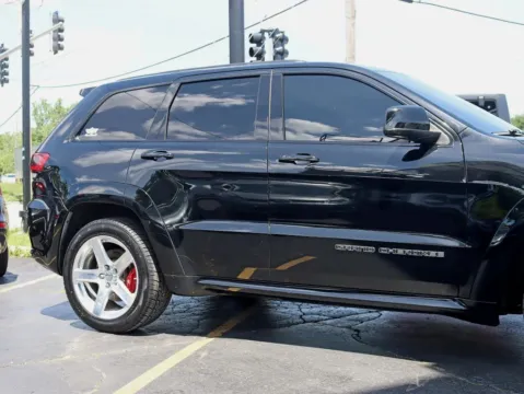 More photos of 2017 Jeep Grand Cherokee SRT Sport Utility 4D at Exclusive Autohaus - Roselle, IL