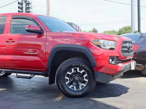 Another view of 2016 Toyota Tacoma Access Cab TRD Sport Pickup 4D 6 ft for sale in Roselle, IL at Exclusive Autohaus - Roselle