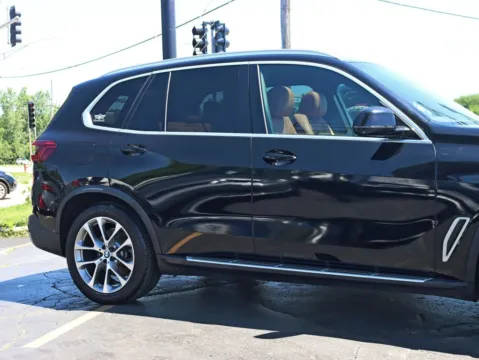 More photos of 2019 BMW X5 xDrive40i Sport Utility 4D at Exclusive Autohaus - Roselle, IL