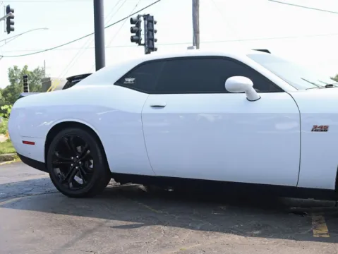 More photos of 2021 Dodge Challenger R/T Coupe 2D at Exclusive Autohaus - Roselle, IL