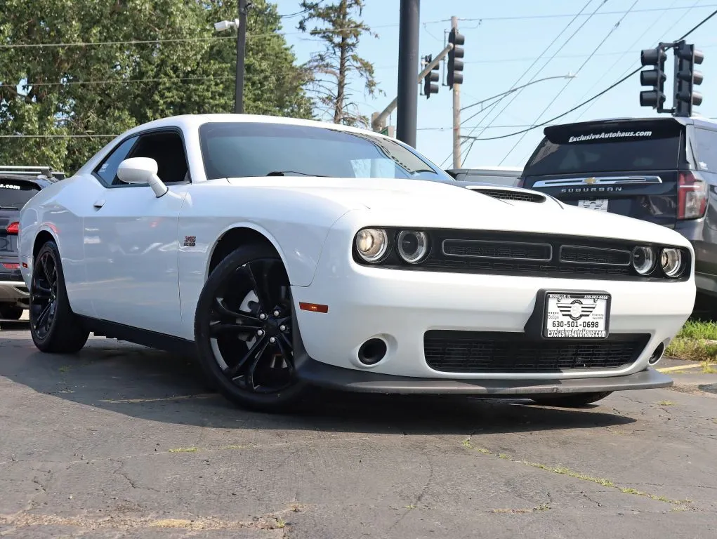 Used 2021 Dodge Challenger R/T Coupe 2D for sale in Roselle, IL at