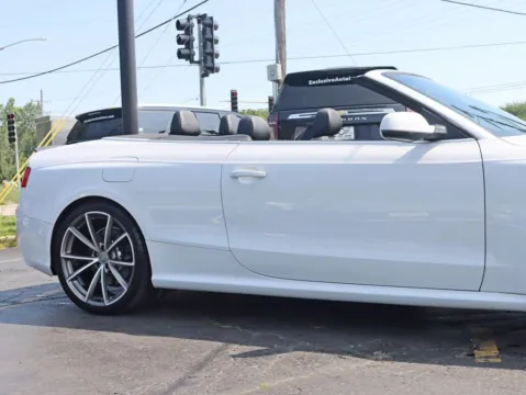 More photos of 2015 Audi RS 5 Convertible 2D at Exclusive Autohaus - Roselle, IL
