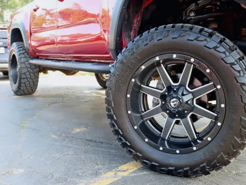 More photos of 2017 Toyota Tacoma Double Cab TRD Off-Road Pickup 4D 5 ft at Exclusive Autohaus - Roselle, IL