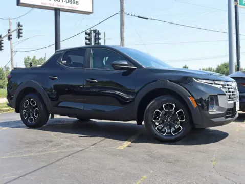 Photos of 2024 Hyundai Santa Cruz SE Pickup 4D 4 ft for sale in Roselle, IL at Exclusive Autohaus - Roselle