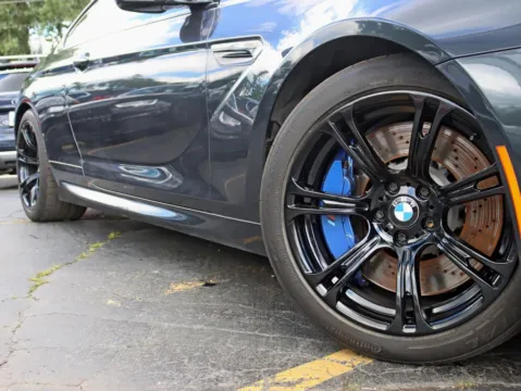 More photos of 2017 BMW M6 Coupe 2D at Exclusive Autohaus - Roselle, IL