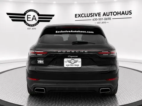 More photos of 2019 Porsche Cayenne Sport Utility 4D at Exclusive Autohaus - Roselle, IL