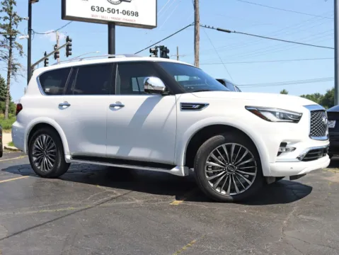 Photos of 2021 INFINITI QX80 SENSORY Sport Utility 4D for sale in Roselle, IL at Exclusive Autohaus - Roselle