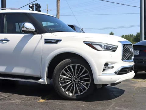 Another view of 2021 INFINITI QX80 SENSORY Sport Utility 4D for sale in Roselle, IL at Exclusive Autohaus - Roselle