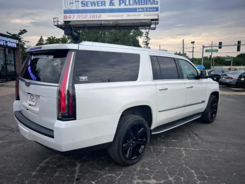 More photos of 2019 Cadillac Escalade ESV Luxury Sport Utility 4D at Exclusive Autohaus - Roselle, IL