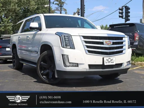 White 2019 Cadillac Escalade ESV Luxury Sport Utility 4D for sale in Roselle, IL