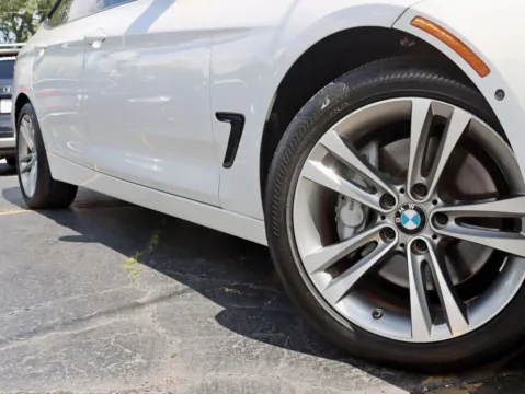 More photos of 2016 BMW 3 Series 335i Gran Turismo xDrive Sedan 4D at Exclusive Autohaus - Roselle, IL