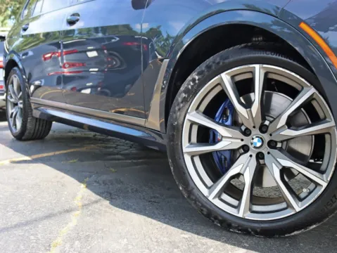 More photos of 2022 BMW X7 M50i Sport Utility 4D at Exclusive Autohaus - Roselle, IL