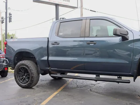 More photos of 2020 Chevrolet Silverado 1500 Crew Cab Custom Pickup 4D 5 3/4 ft at Exclusive Autohaus - Roselle, IL