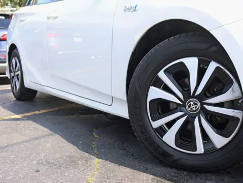 More photos of 2017 Toyota Prius Prime Premium Hatchback 4D at Exclusive Autohaus - Roselle, IL