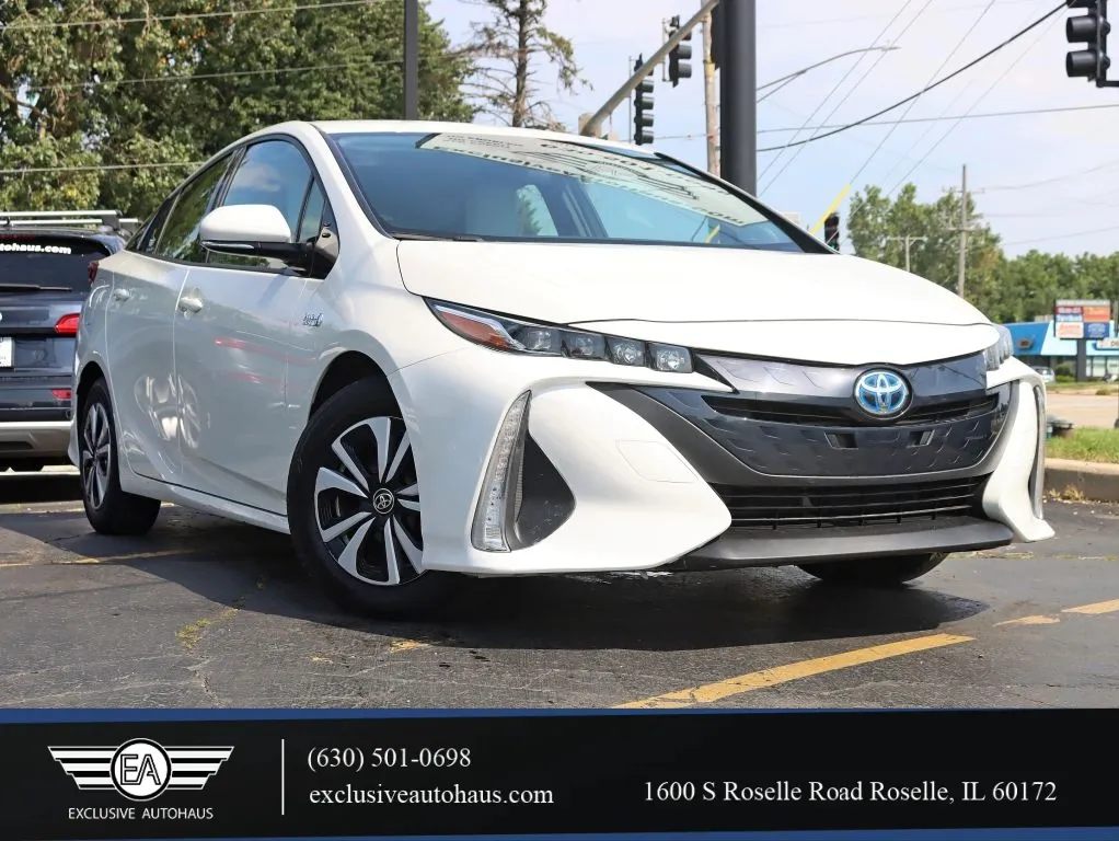 White 2017 Toyota Prius Prime Premium Hatchback 4D for sale in Roselle, IL