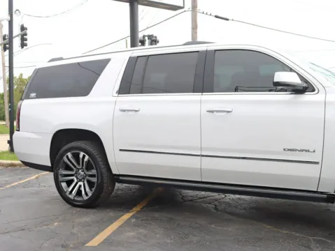 More photos of 2019 GMC Yukon XL Denali Sport Utility 4D at Exclusive Autohaus - Roselle, IL