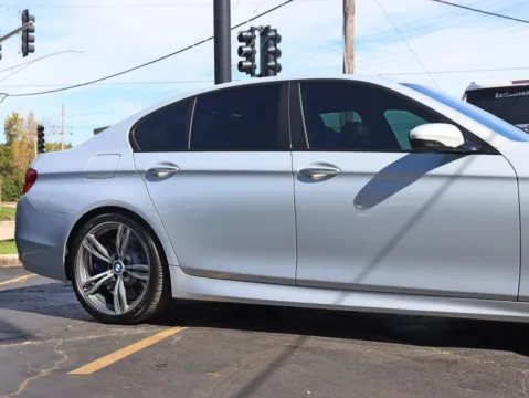 More photos of 2013 BMW M5 Sedan 4D at Exclusive Autohaus - Roselle, IL