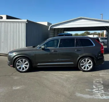 Photos of 2018 Volvo XC90 T8 Inscription Sport Utility 4D for sale in Roselle, IL at Exclusive Autohaus - Roselle