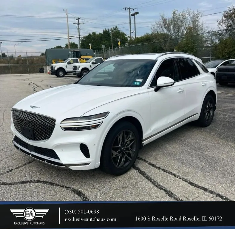 White 2023 Genesis GV70 2.5T Standard Sport Utility 4D for sale in Roselle, IL