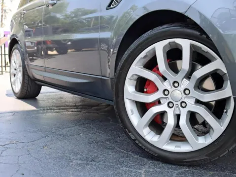 More photos of 2014 Land Rover Range Rover Sport Supercharged Sport Utility 4D at Exclusive Autohaus - Roselle, IL
