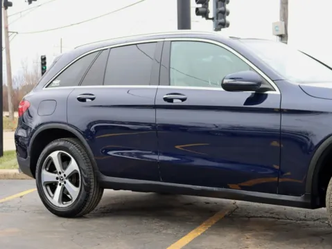 More photos of 2019 Mercedes-Benz GLC 300 4MATIC Sport Utility 4D at Exclusive Autohaus - Roselle, IL
