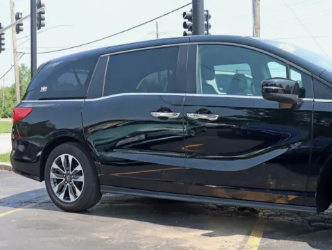 More photos of 2021 Honda Odyssey EX-L Minivan 4D at Exclusive Autohaus - Roselle, IL