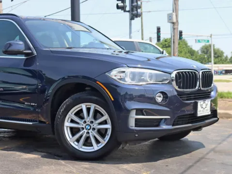 Another view of 2015 BMW X5 xDrive35d Sport Utility 4D for sale in Roselle, IL at Exclusive Autohaus - Roselle